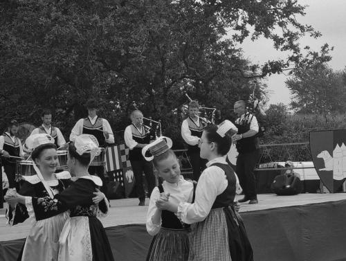 E254AC8F-75C9-45F5-AC7B-46D7F385A4CF